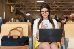 As vantagens do selfbooking em viagens corporativas