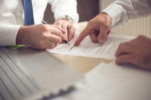 Contrato de viagem corporativa