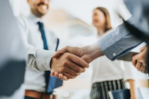 Veja como firmar bons acordos comerciais na sua empresa