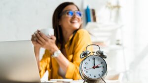 Horas extras nas viagens a trabalho: como funcionam?