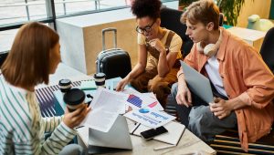 Equipe vendo custos altos