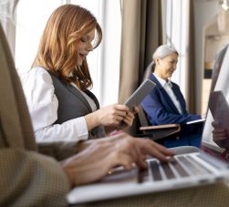 Como trabalhar durante uma viagem de negócios sem perder produtividade?